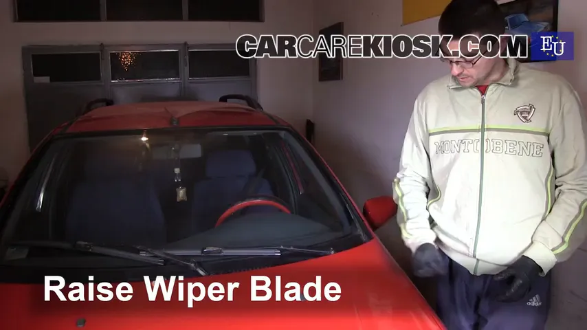 1999 Fiat Palio Weekend 1.2L 4 Cyl. Windshield Wiper Blade (Front)